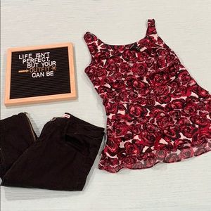 ☀️ White House Black Market rose sleeveless blouse